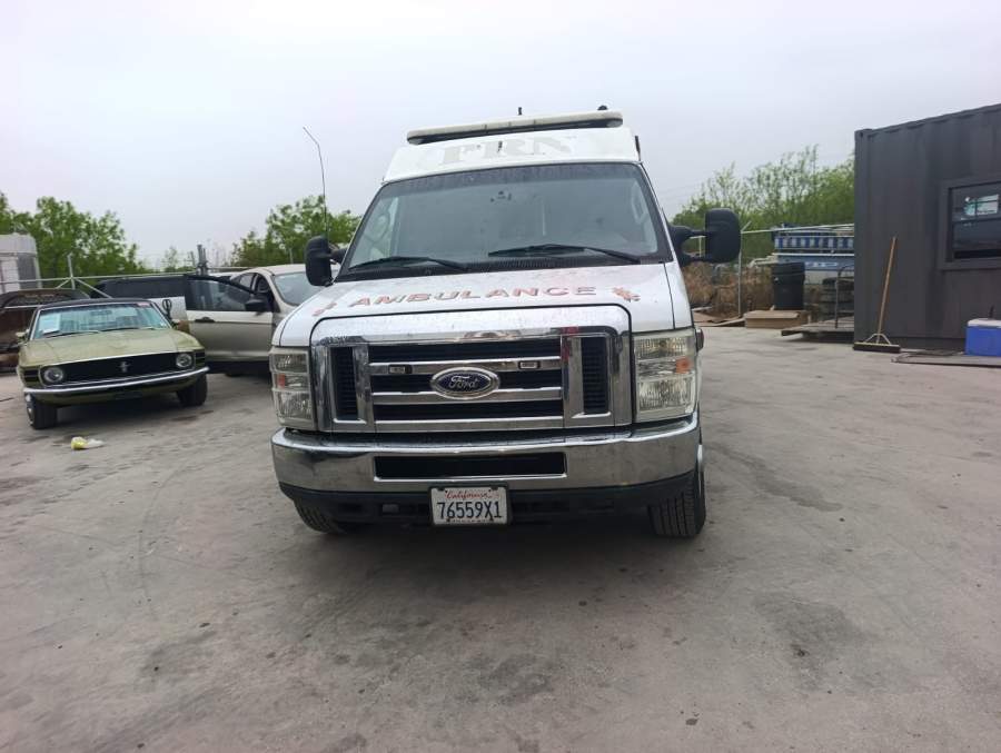 2014 Ford E-350 Super Duty