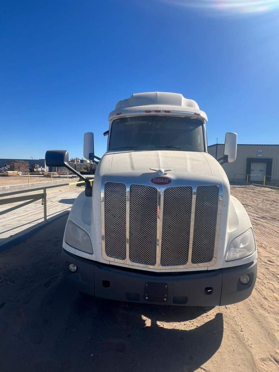 2019 Peterbilt MODEL 579