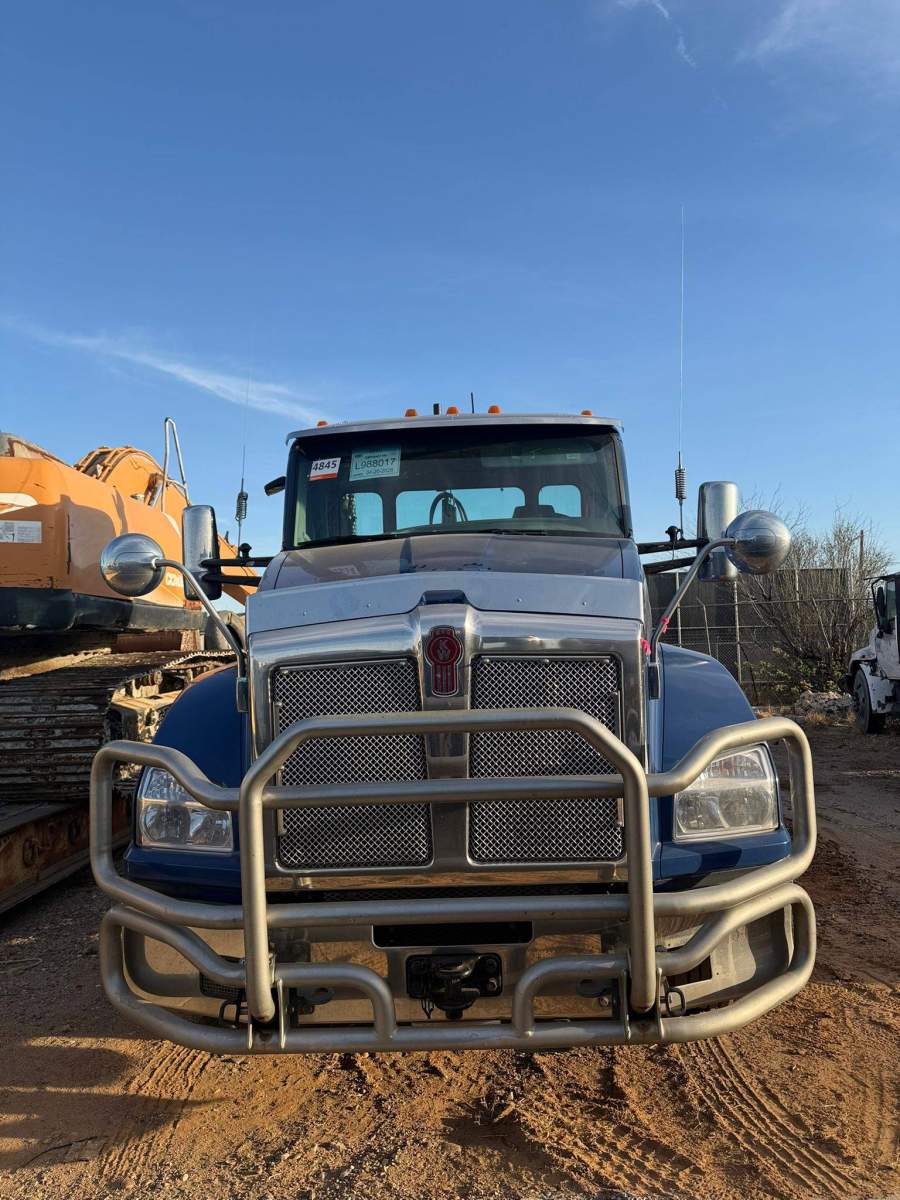 2019 Kenworth T880