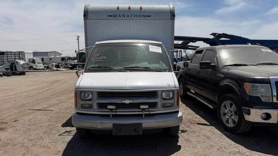 2002 Chevrolet Express 3500