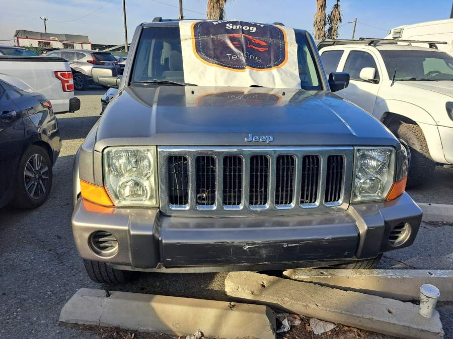 2007 Jeep Commander Sport