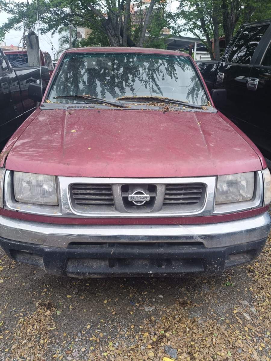 1998 Nissan Frontier