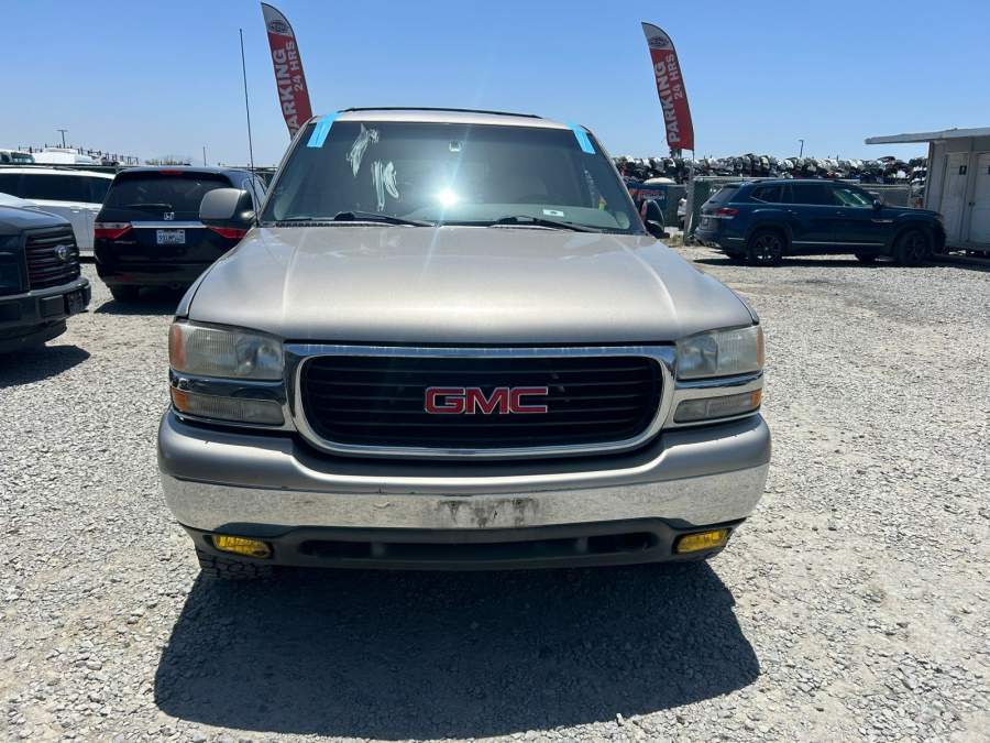 2001 GMC Yukon SLE