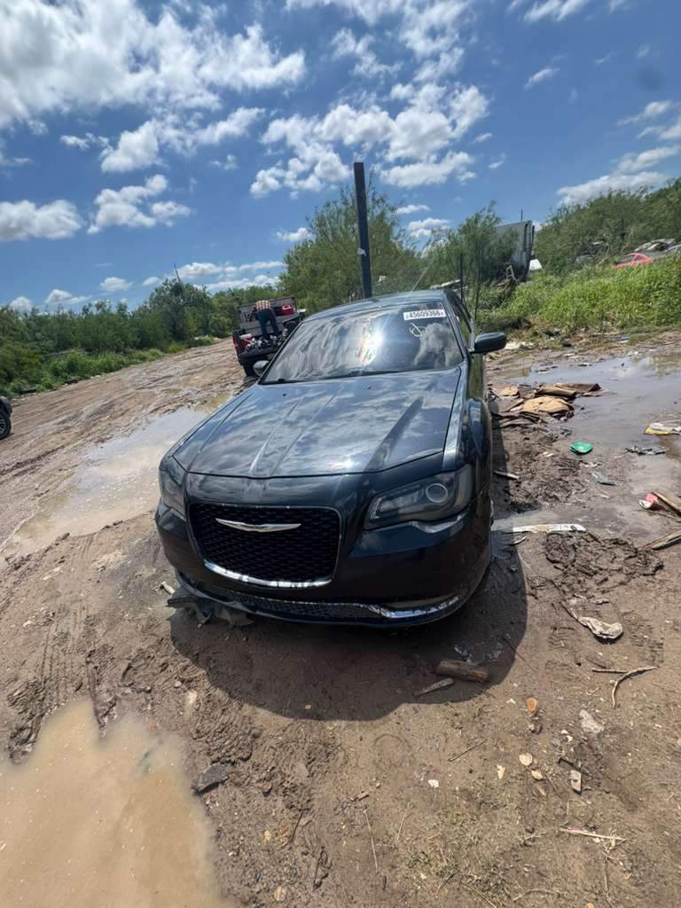 2019 Chrysler 300