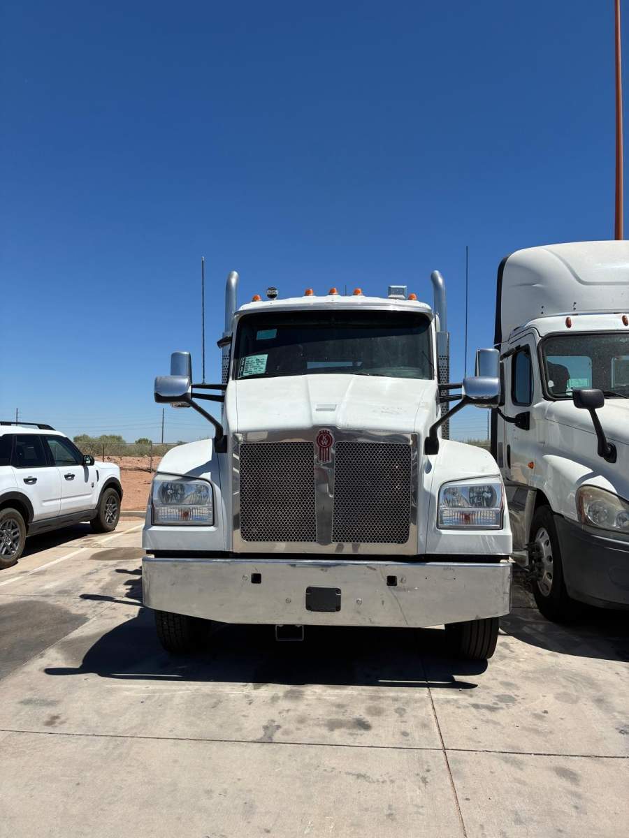 2022 Kenworth T880
