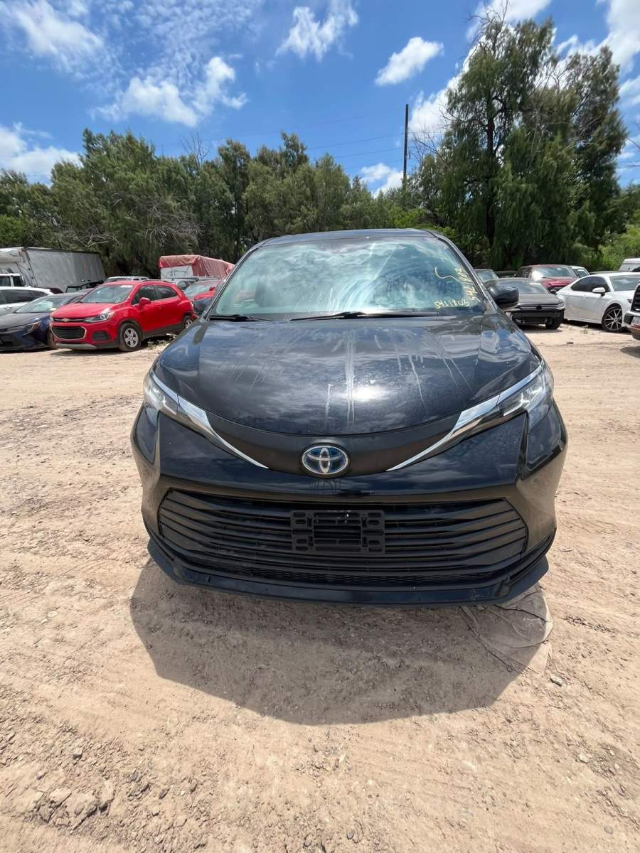 2021 Toyota Sienna