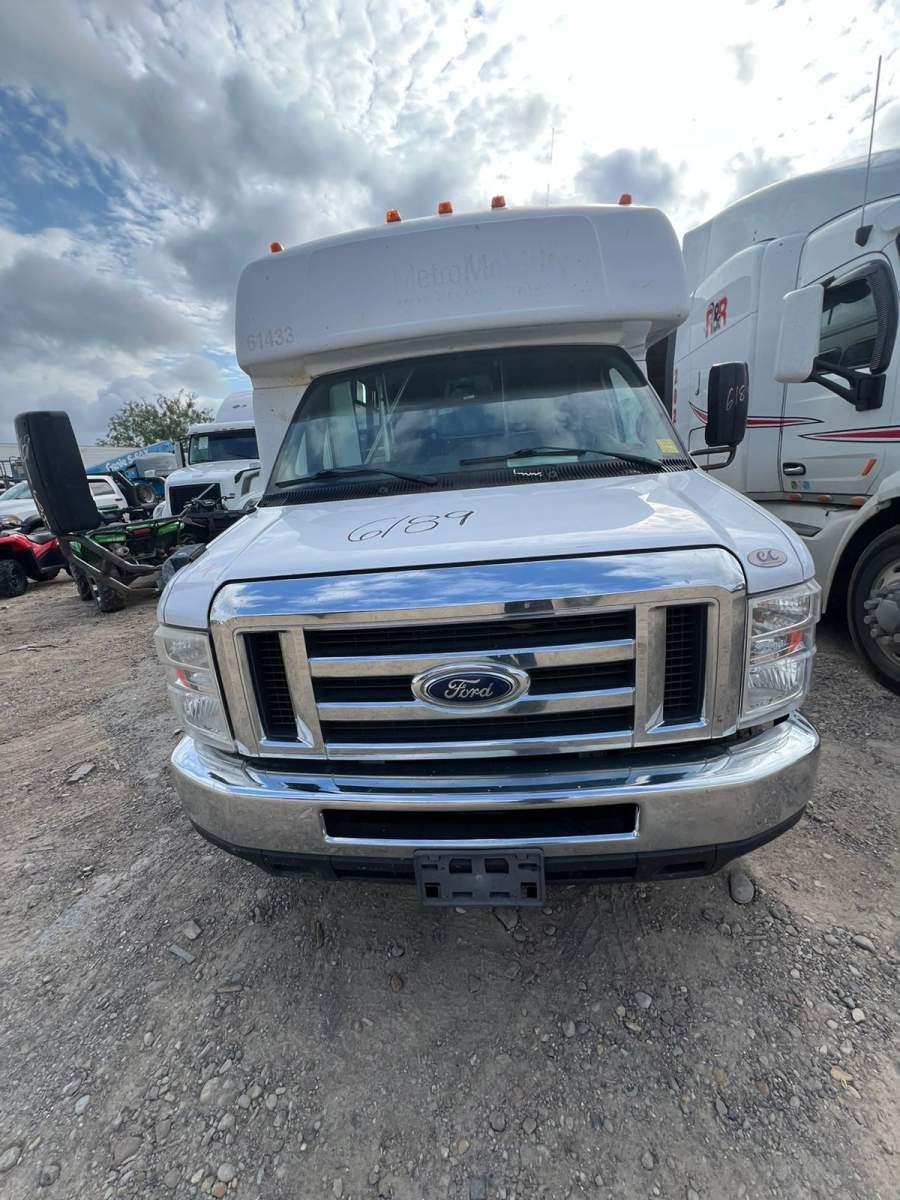 2019 Ford E-450 super duty