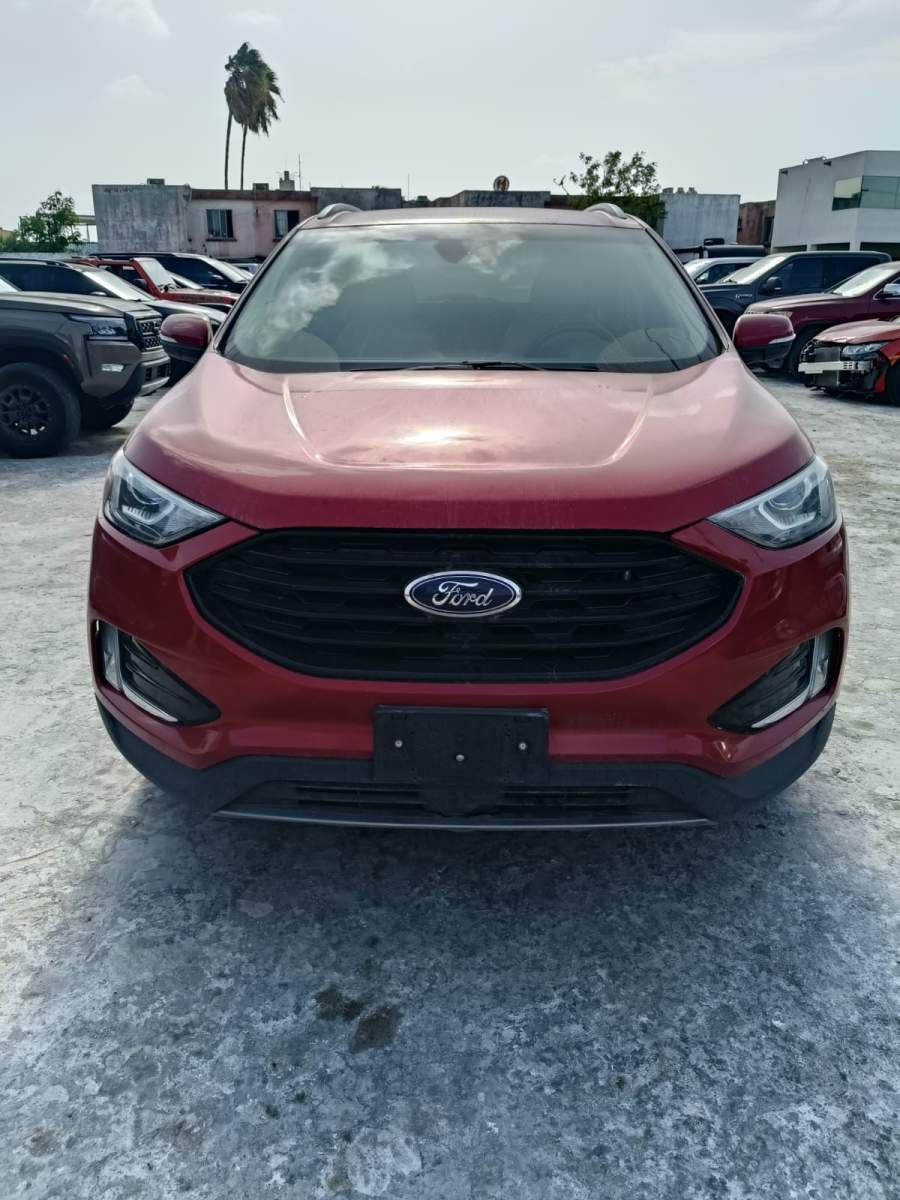 2020 Ford Edge
