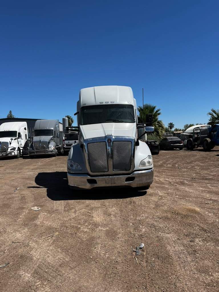2022 Kenworth T680
