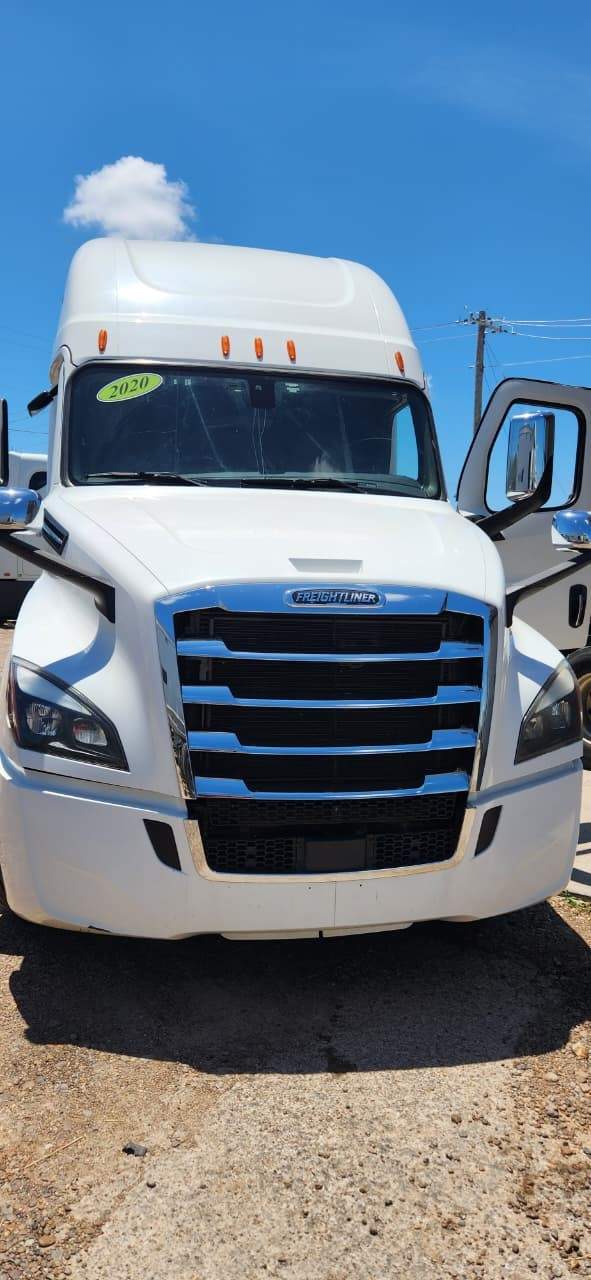 2020 Freightliner CASCADIA