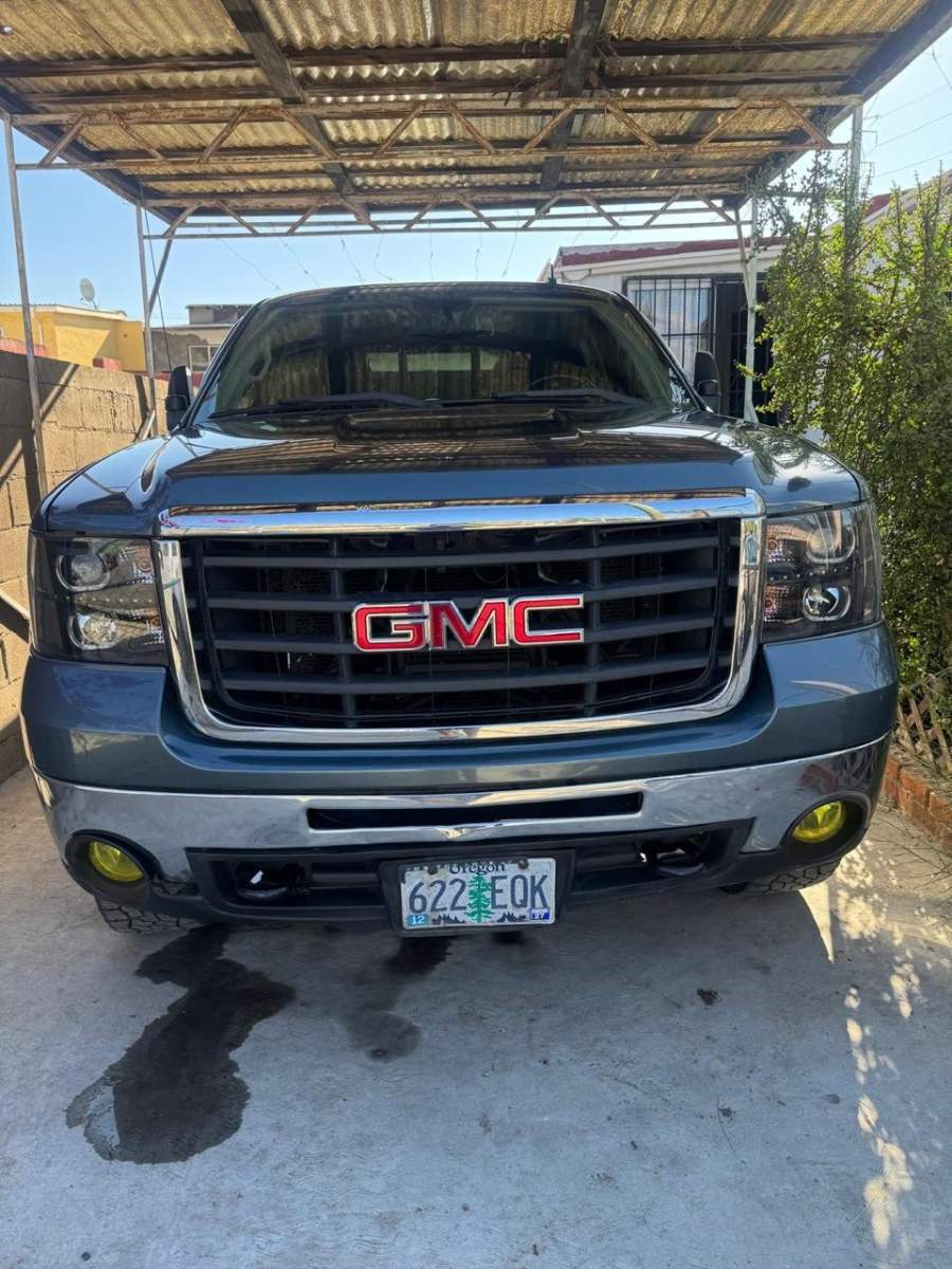 2009 GMC Sierra HD SLE