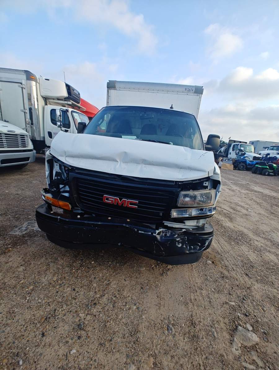 2019 GMC Savana 3500