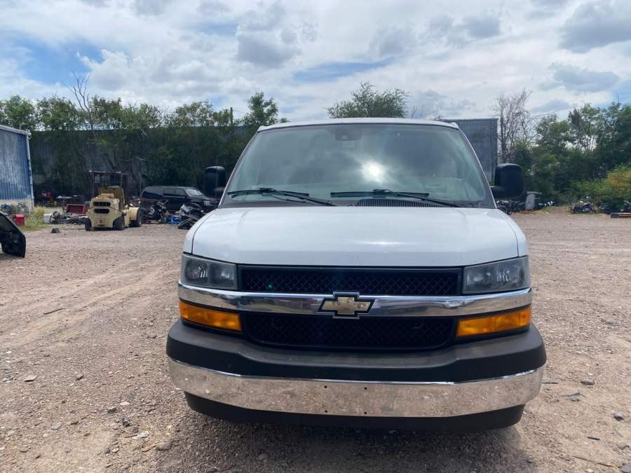 2019 Chevrolet Express 3500 LT
