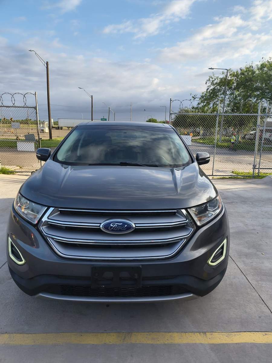 2016 Ford Edge