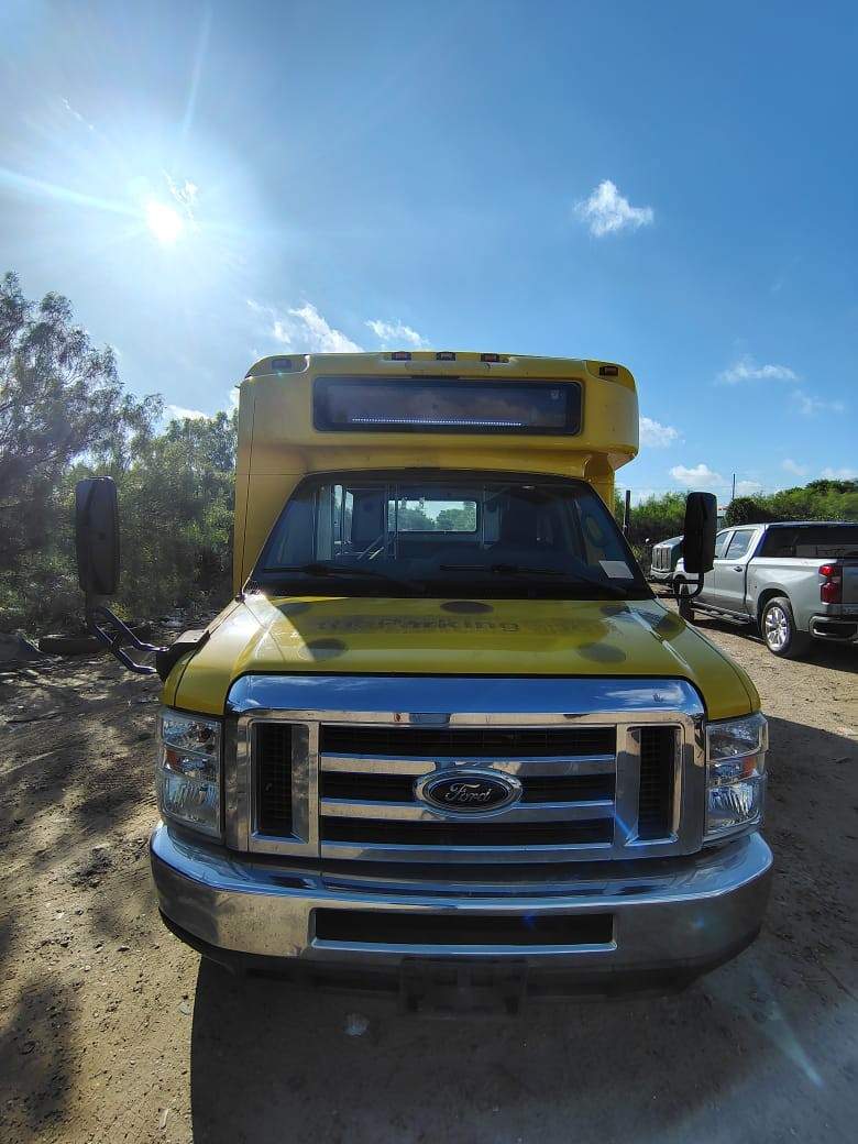2017 Ford E-450 super duty