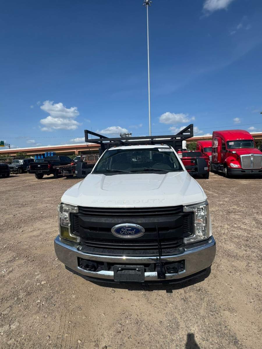 2019 Ford F-350 SUPER DUTY