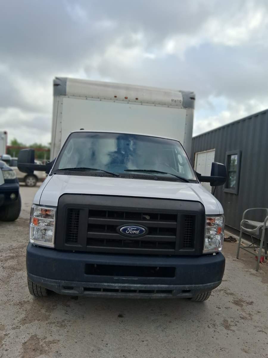 2019 Ford E-350 Super Duty
