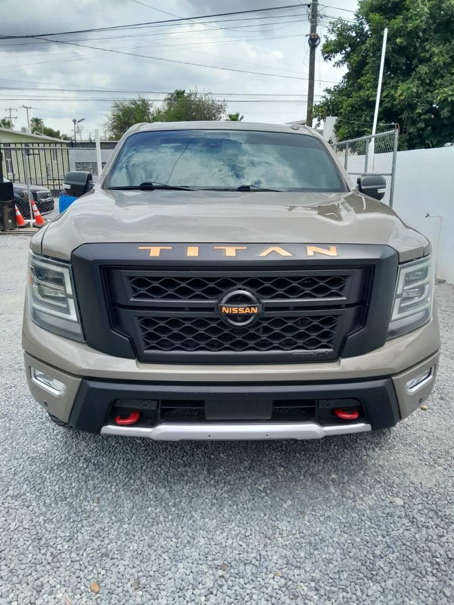 2021 Nissan Titan