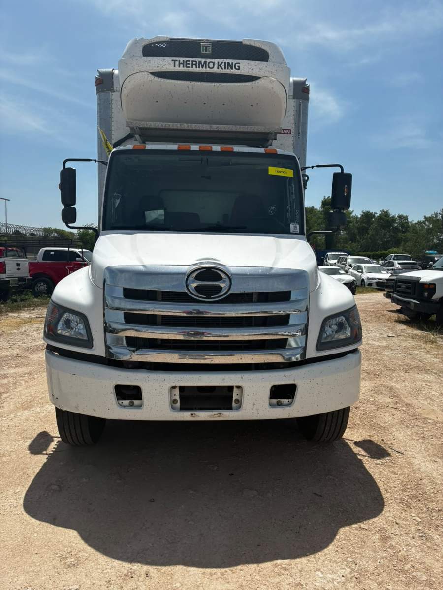 2020 Hino 258 / 268