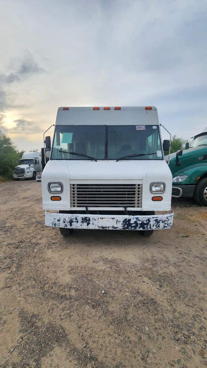 2006 Ford E-450