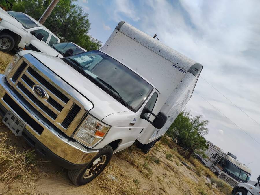 2019 Ford E-350