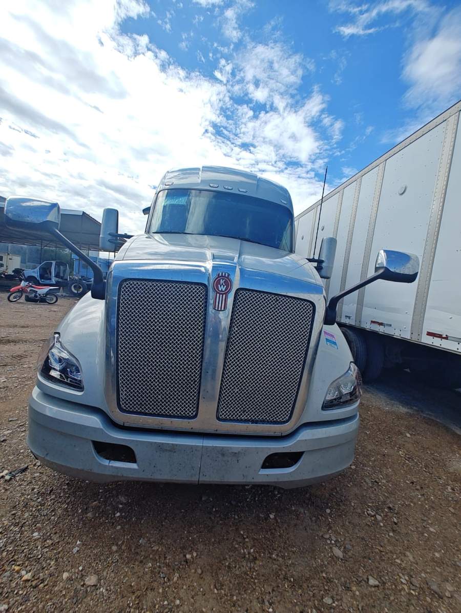 2021 Kenworth T680
