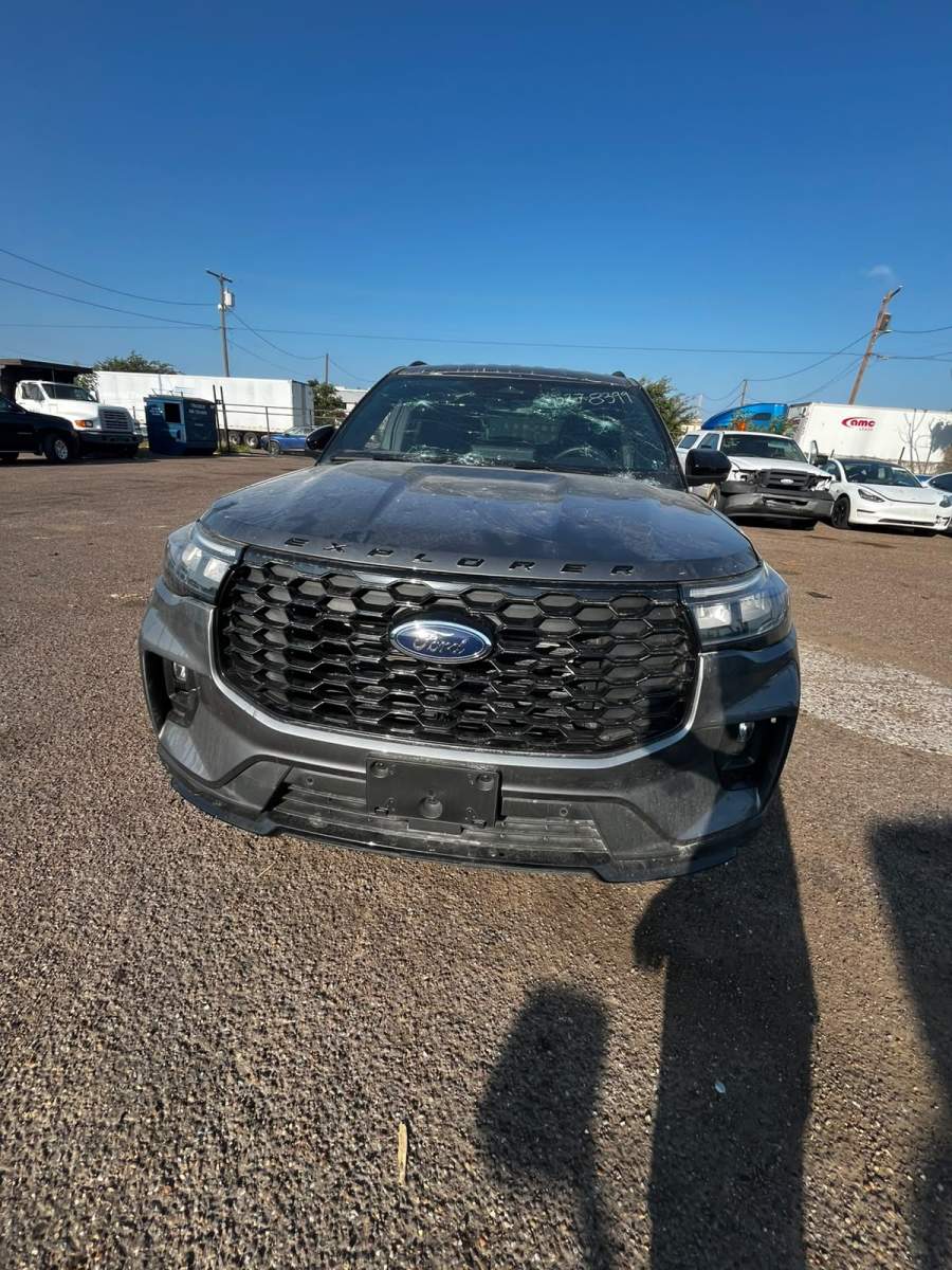 2025 Ford Explorer
