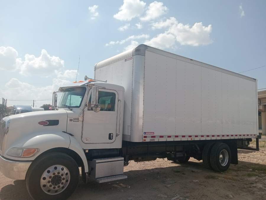 2016 Peterbilt 337