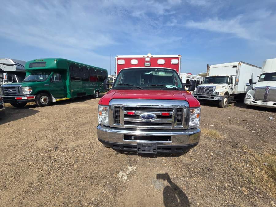 2016 Ford E-350