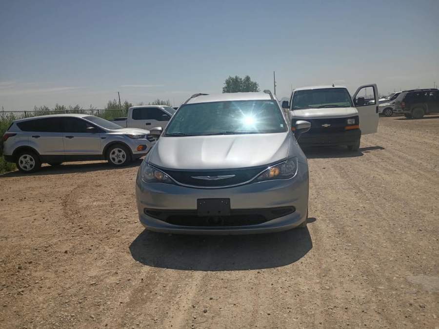 2021 Chrysler Voyager