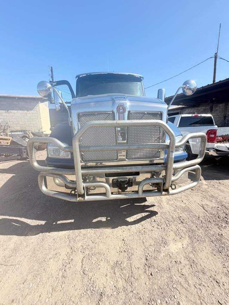 2020 Kenworth T880