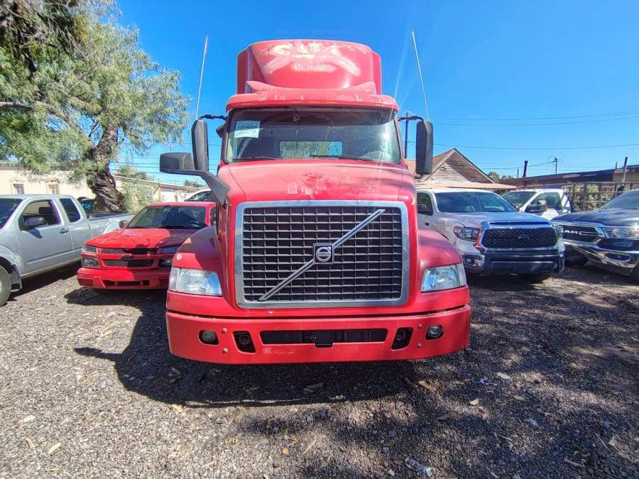 2016 Volvo Truck VNM