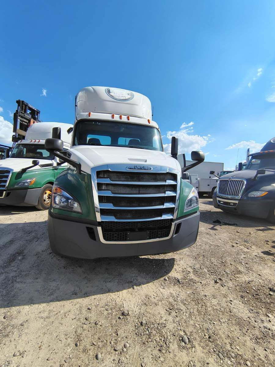 2019 Freightliner CASCADIA