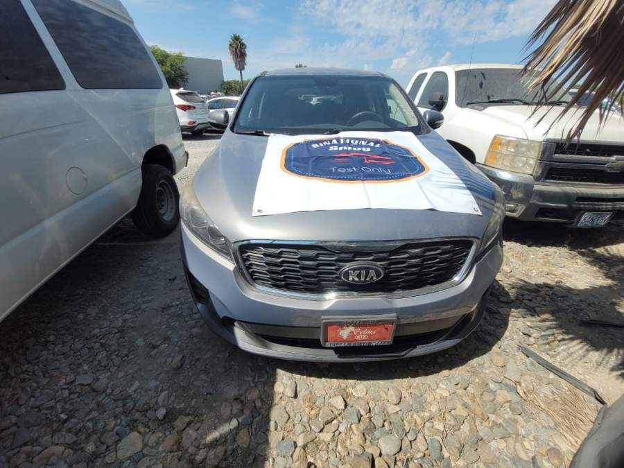 2020 Kia Sorento L / LX