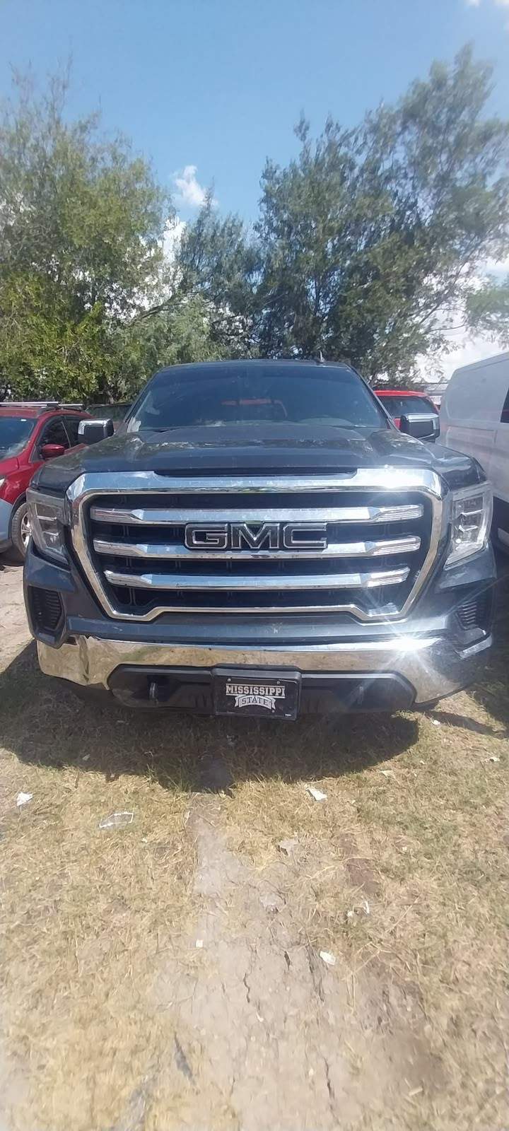 2019 GMC Sierra 1500  SLE