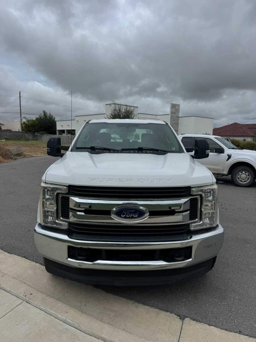 2019 Ford F-350 SUPER DUTY