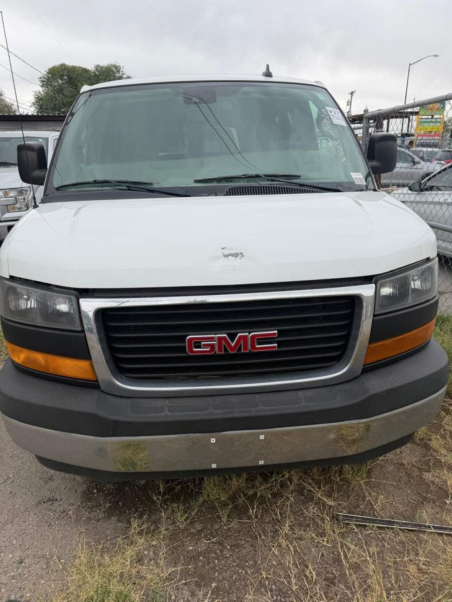 2019 GMC Savana 2500