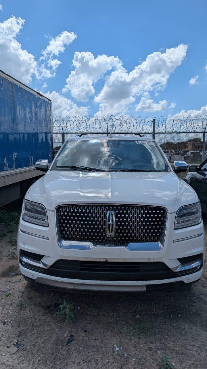 2021 Lincoln Navigator L Black Label