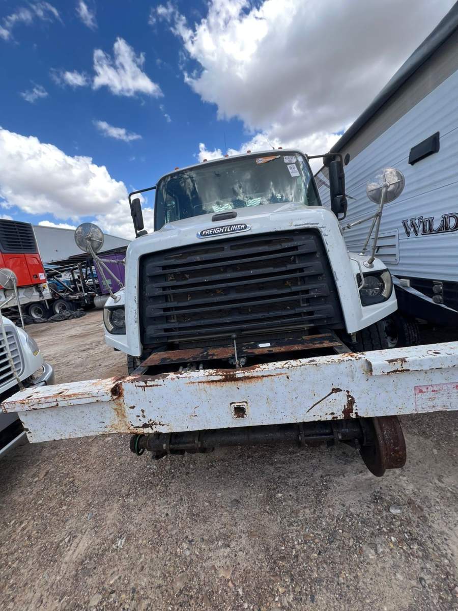 2016 Freightliner 114SD