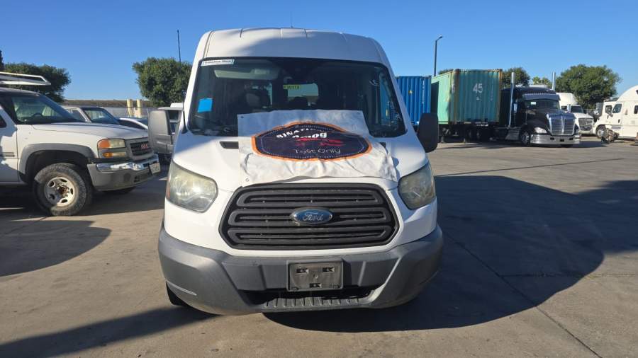 2016 Ford Transit 350 XL / XLT