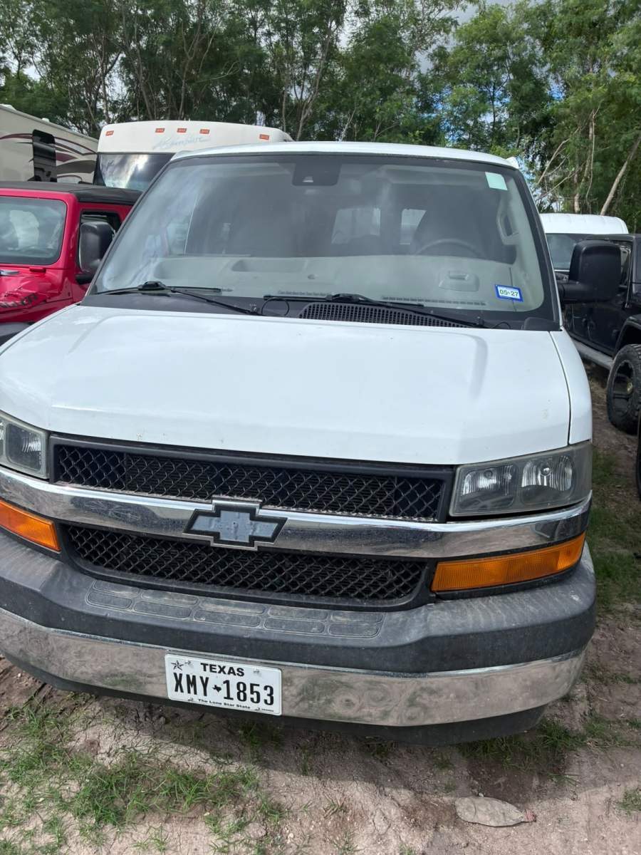 2019 Chevrolet Express 3500 LT