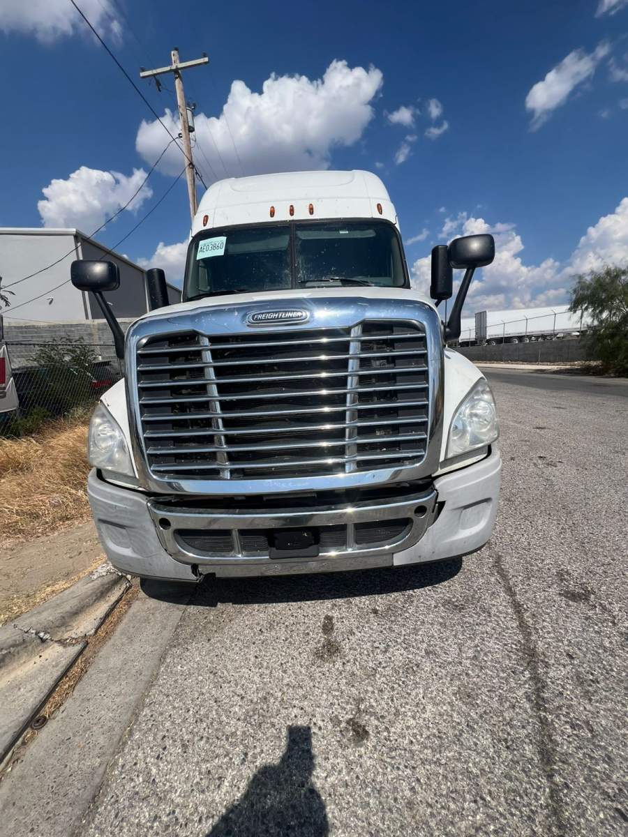 2016 Freightliner CASCADIA