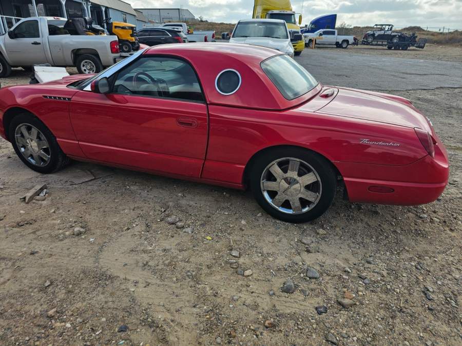 2002 Ford Thunderbird