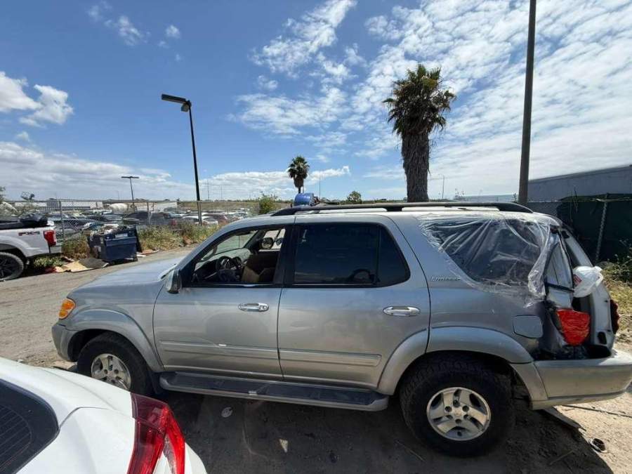2002 Toyota Sequoia