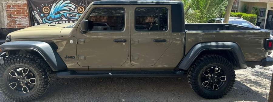 2020 Jeep Gladiator