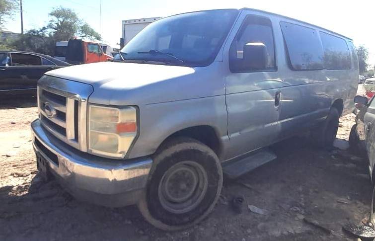 2010 Ford E-350 Super Duty