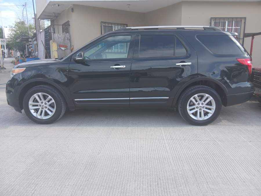 2015 Ford Explorer