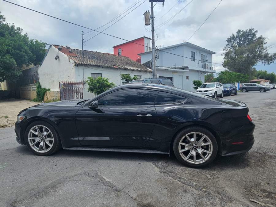 2015 Ford Mustang