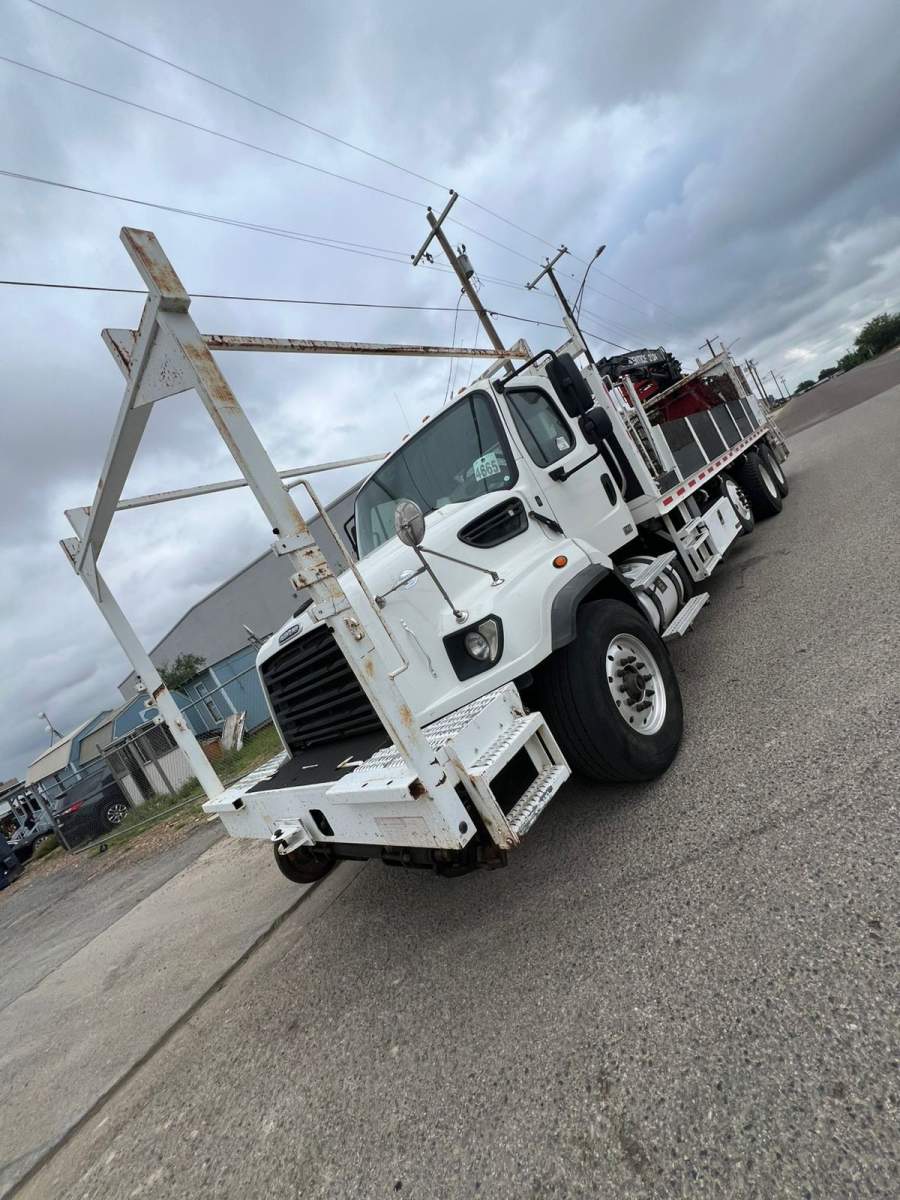 2016 Freightliner 114SD