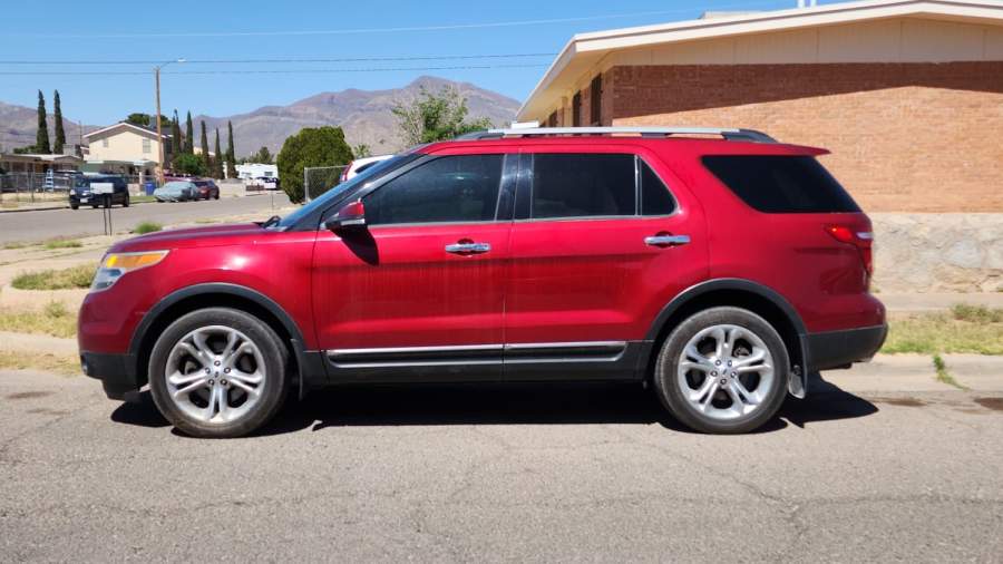 2015 Ford Explorer